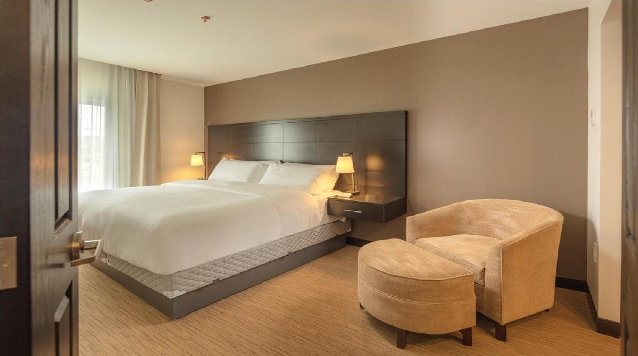 Staybridge Suites Silao By Ihg Екстериор снимка