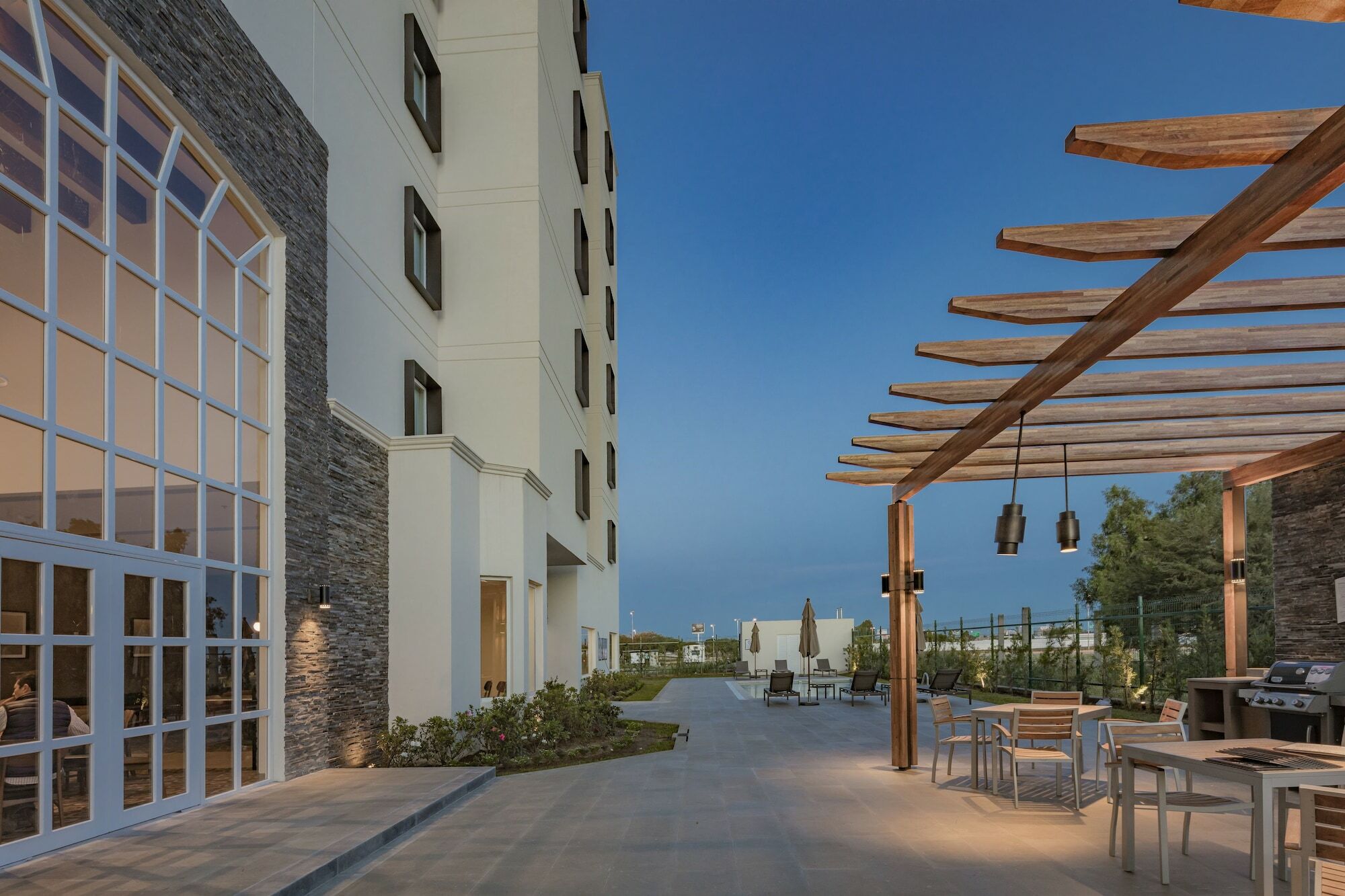Staybridge Suites Silao By Ihg Екстериор снимка